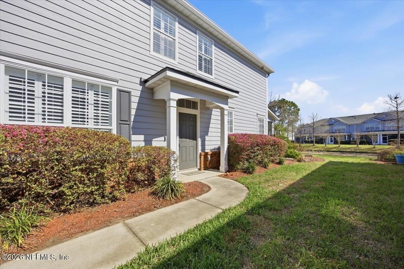 13266 Stone Pond Dr, Jacksonville, FL 32224