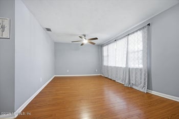 461 Hammond Blvd, Jacksonville, FL 32220