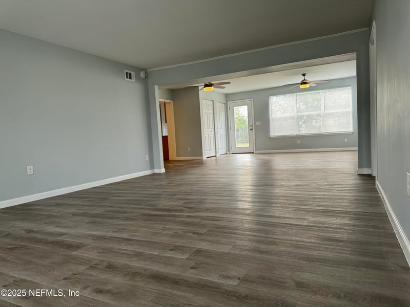 1716 8th St, Jacksonville Beach, FL 32250