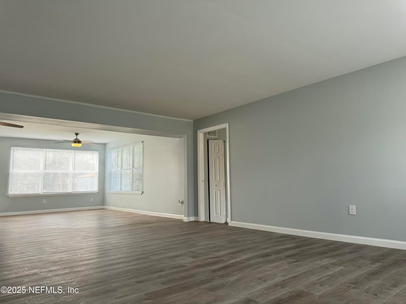 1716 8th St, Jacksonville Beach, FL 32250