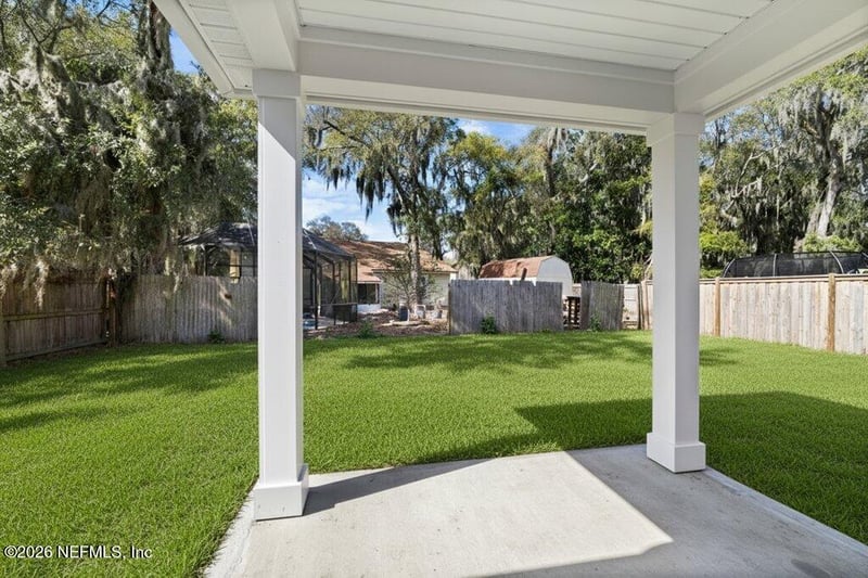 9019 Hipps Rd, Jacksonville, FL 32222