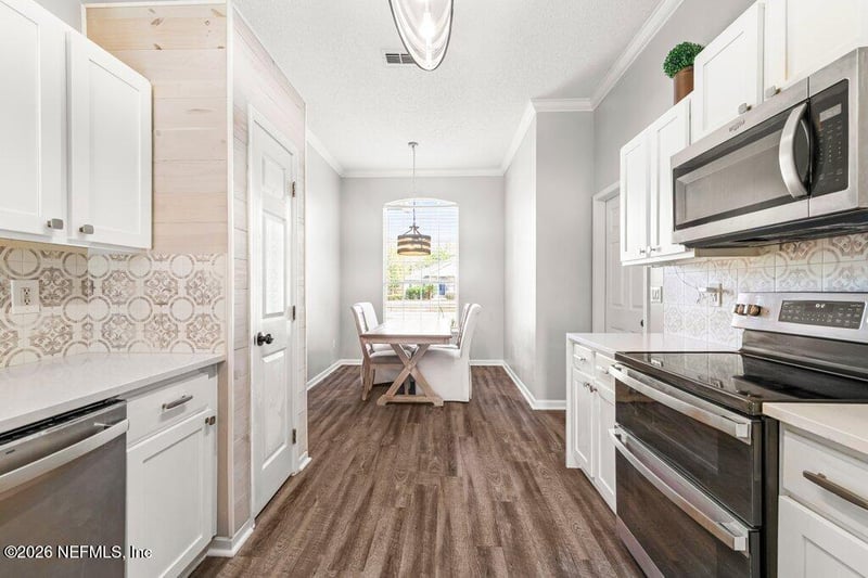 12606 Ashglen Dr, Jacksonville, FL 32224