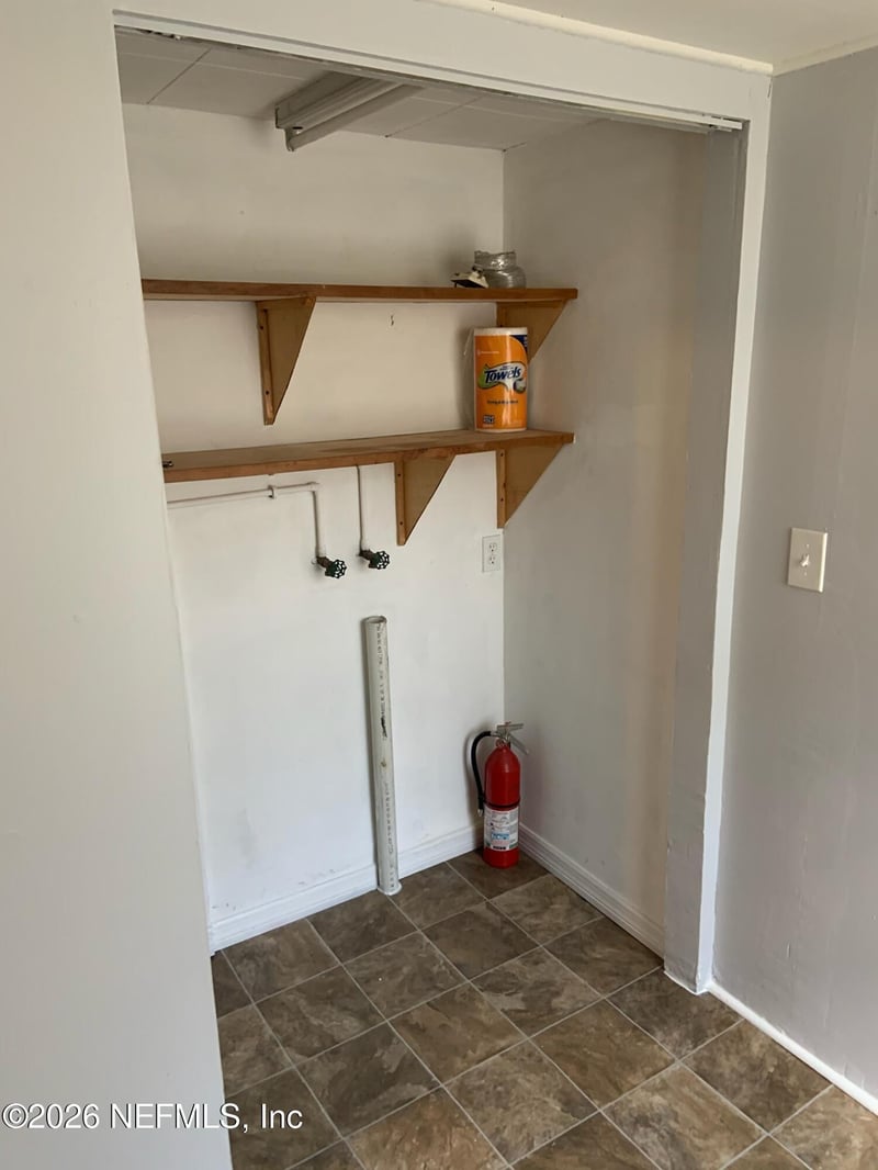 7264 Barberie St, Jacksonville, FL 32208