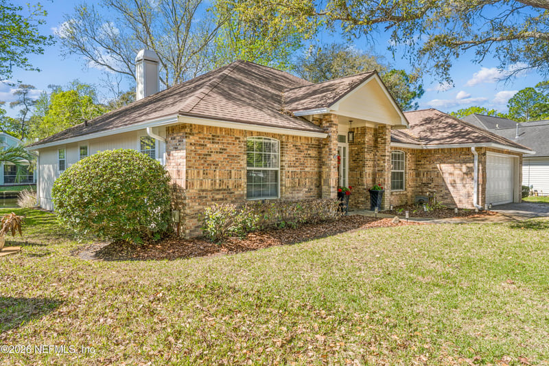 1802 Blue Heron Ln, Jacksonville Beach, FL 32250