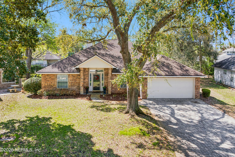 1802 Blue Heron Ln, Jacksonville Beach, FL 32250