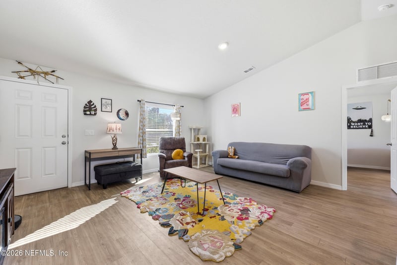 16 White Deer Ln, Palm Coast, FL 32164