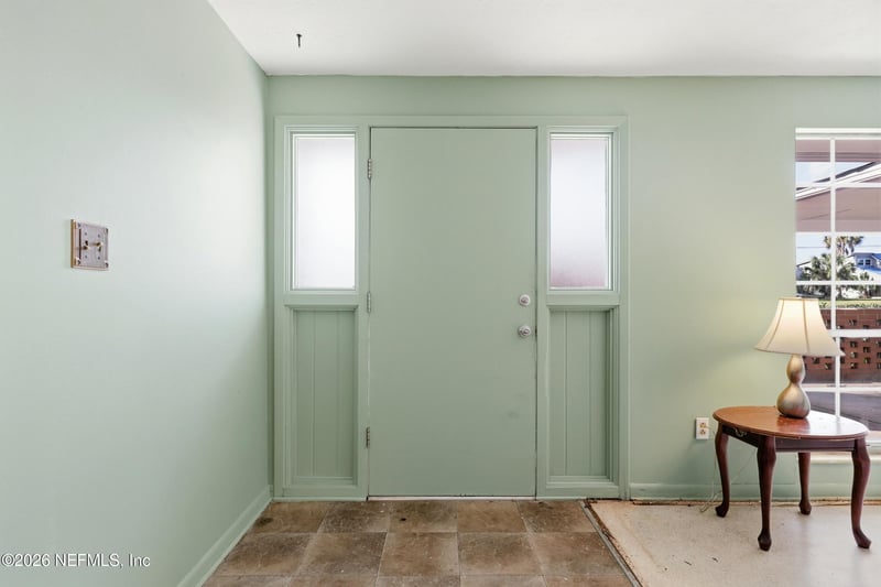 226 River Dr, East Palatka, FL 32131