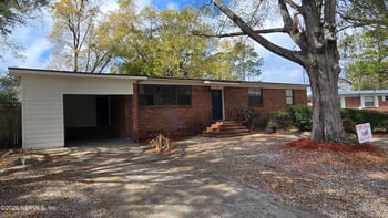 3914 Barmer Dr, Jacksonville, FL 32210
