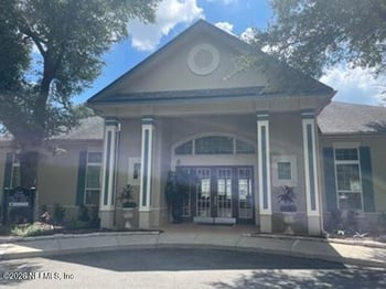 13700 Richmond Park Dr #605, Jacksonville, FL 32224
