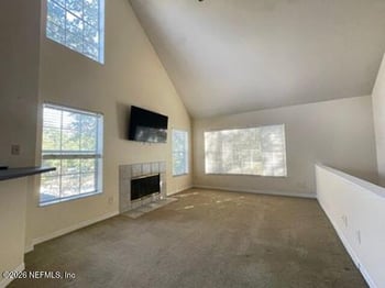 13700 Richmond Park Dr #605, Jacksonville, FL 32224