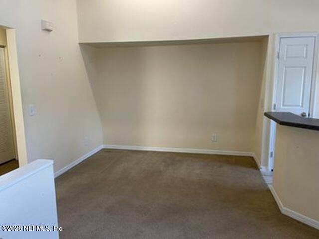 13700 Richmond Park Dr #605, Jacksonville, FL 32224