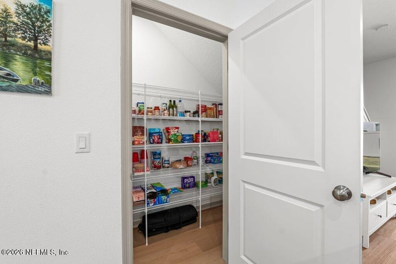 281 Annies Pl, Jacksonville, FL 32218