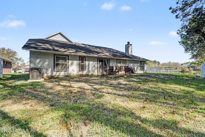 494 Brockham Dr, Jacksonville, FL 32221