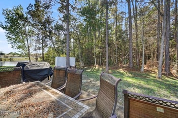 494 Brockham Dr, Jacksonville, FL 32221