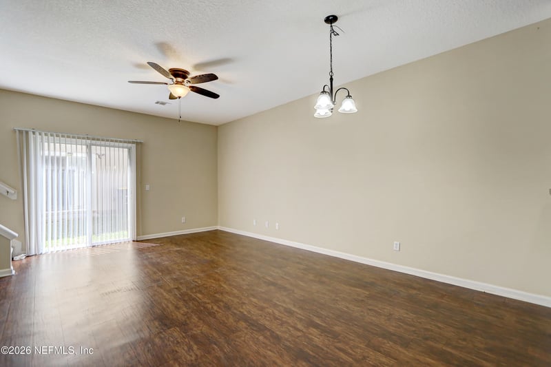 7846 Melvin Rd, Jacksonville, FL 32210