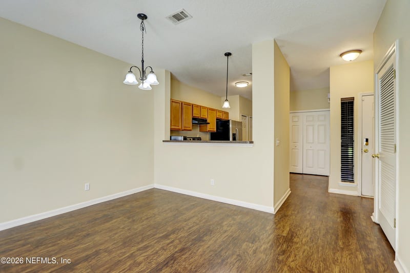 7846 Melvin Rd, Jacksonville, FL 32210