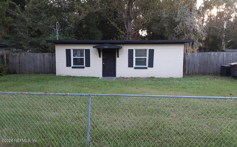 1161 Lake Shore Blvd, Jacksonville, FL 32205