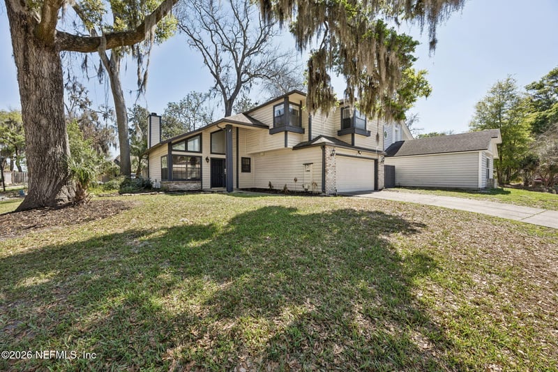 3547 Marsh Creek Dr, Jacksonville, FL 32277