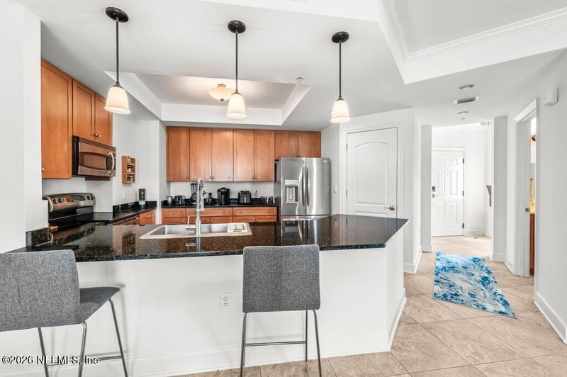 525 3rd St #315, Jacksonville Beach, FL 32250