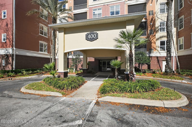 4480 Deerwood Lake Pw #454, Jacksonville, FL 32216