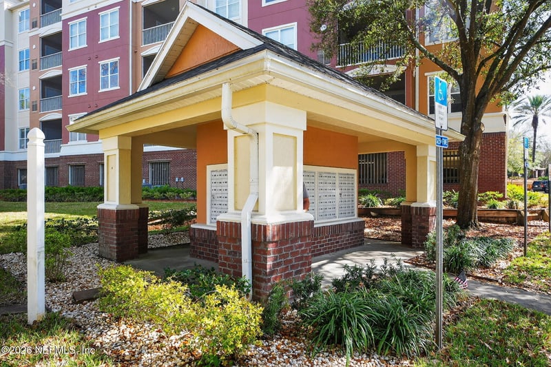 4480 Deerwood Lake Pw #454, Jacksonville, FL 32216