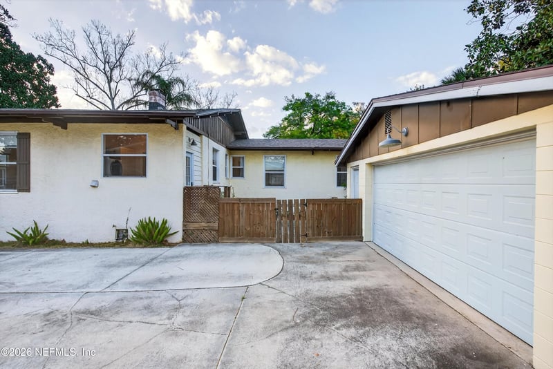 1903 Dewey Pl, Jacksonville, FL 32207