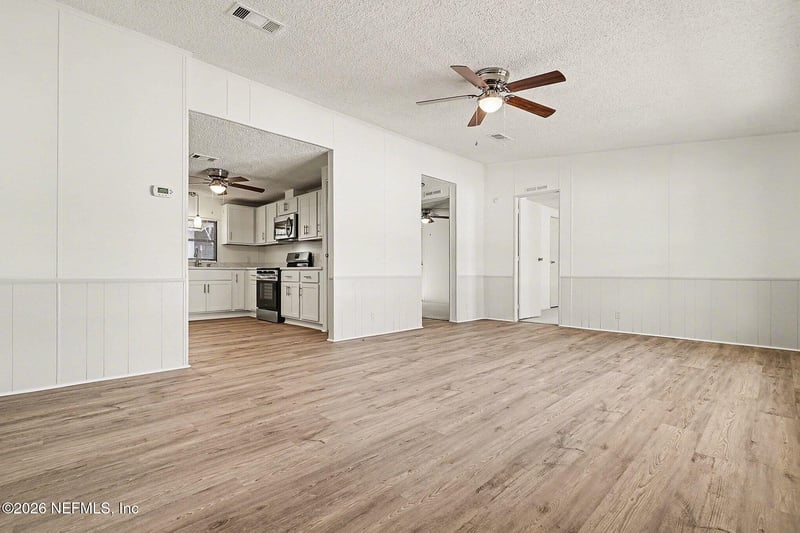 7624 Timberwood Dr, Jacksonville, FL 32256