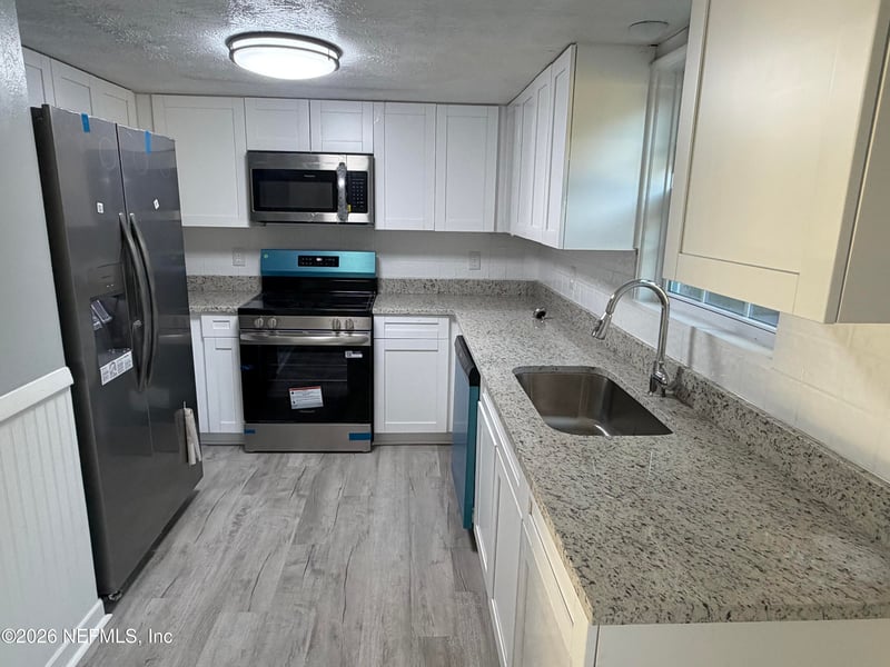 6137 Tuscony Cir, Jacksonville, FL 32277