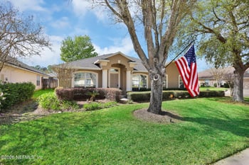 13696 Devan Lee Dr, Jacksonville, FL 32226