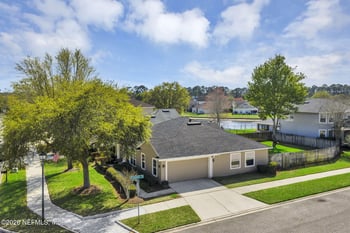 13696 Devan Lee Dr, Jacksonville, FL 32226