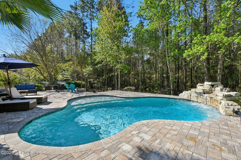 745 Kings College Dr, St Johns, FL 32259