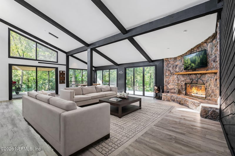 4050 Waterway Ct, Jacksonville, FL 32223