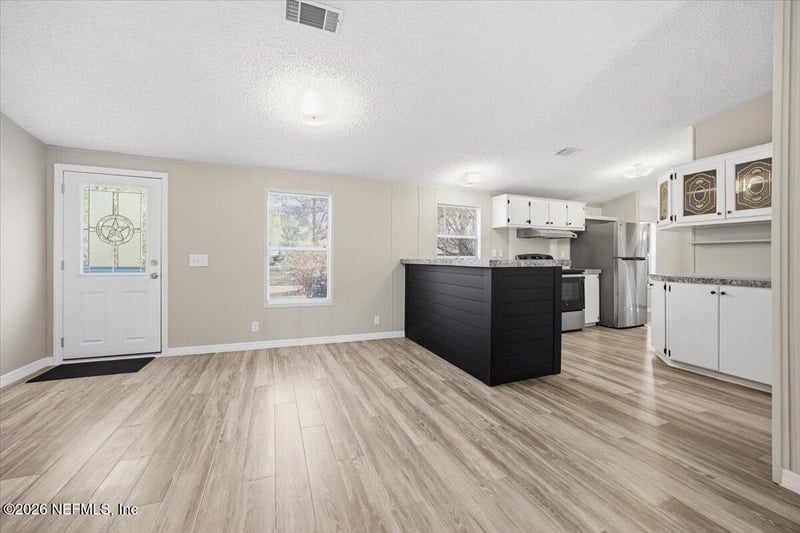 5621 Willow Rd, Macclenny, FL 32063