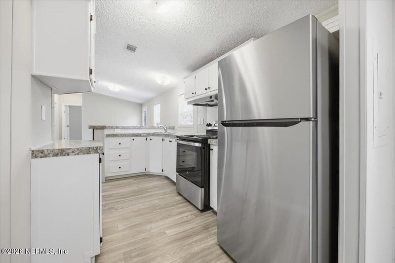 5621 Willow Rd, Macclenny, FL 32063