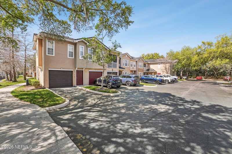10075 Gate Pw #2203, Jacksonville, FL 32246