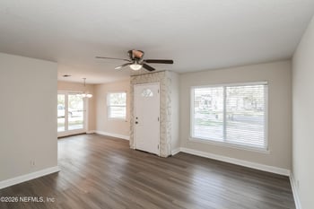 3348 Phyllis St, Jacksonville, FL 32205