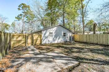 3348 Phyllis St, Jacksonville, FL 32205