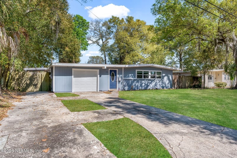 7541 Mayapple Rd, Jacksonville, FL 32211