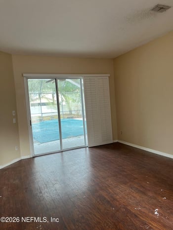 688 Wakeview Dr, Orange Park, FL 32065