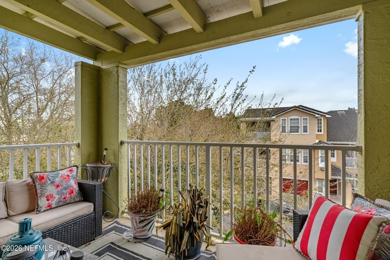 10075 Gate Pw #207, Jacksonville, FL 32246