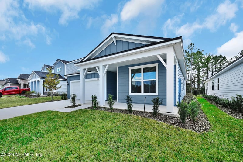 3530 Americana Dr, Green Cove Springs, FL 32043