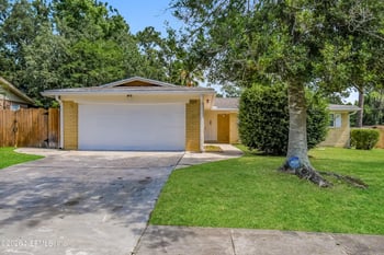 1007 Grove Park Ln, Orange Park, FL 32073