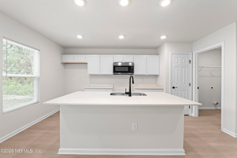 5704 Benedict Rd, Jacksonville, FL 32209