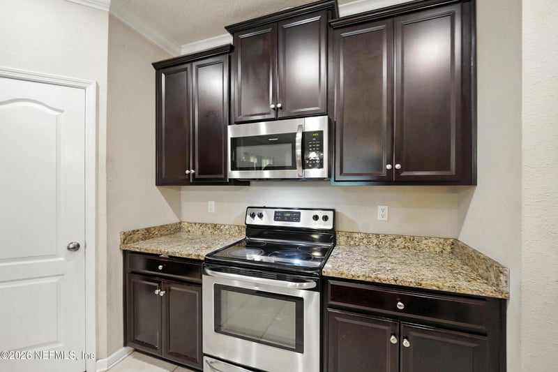 15943 Baxter Creek Dr, Jacksonville, FL 32218