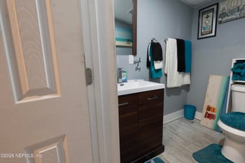 7949 Tallahassee Ave, Jacksonville, FL 32208