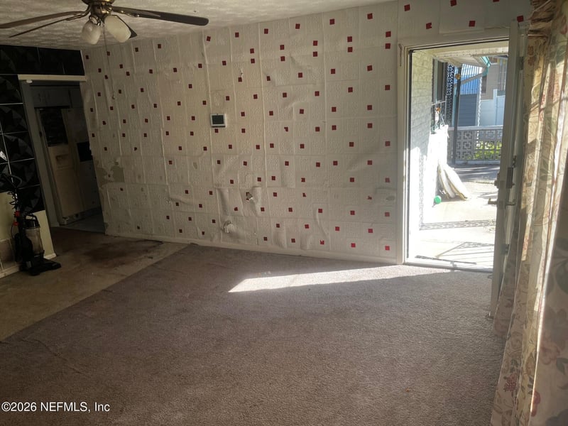 211 Saturn Ln, Orange Park, FL 32073