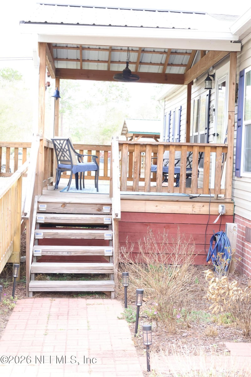 11767 Faye Rd, Macclenny, FL 32063