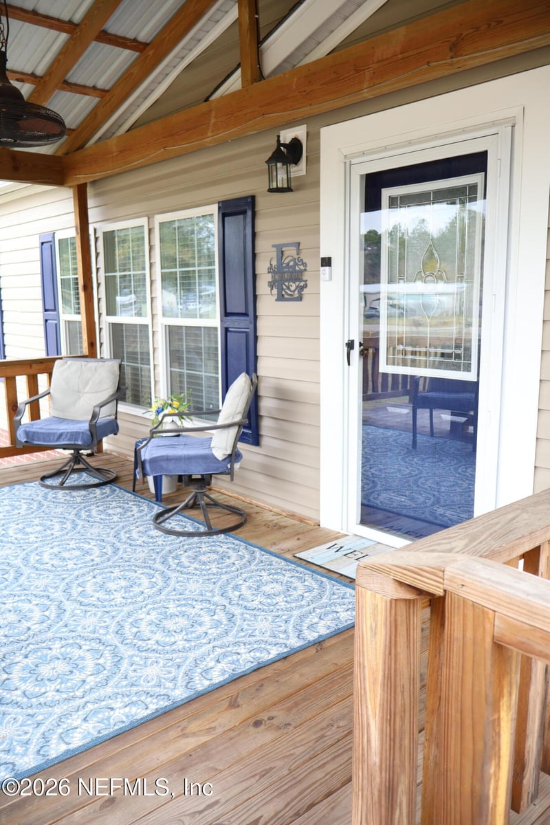 11767 Faye Rd, Macclenny, FL 32063