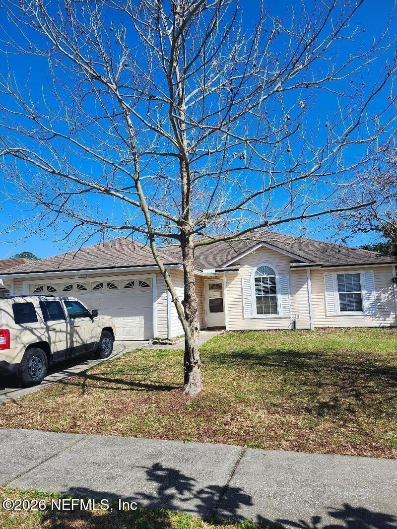 2255 Dumfries Cir, Jacksonville, FL 32246