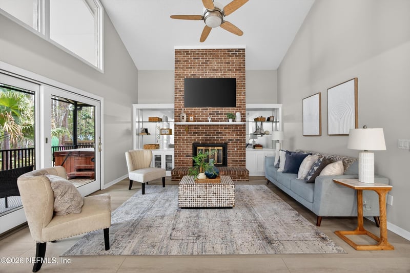 5478 Mariners Cove Dr, Jacksonville, FL 32210